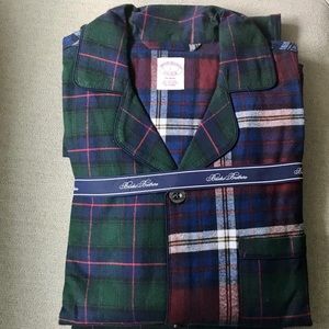 Men’s long sleeve long pants pajama set- brand new